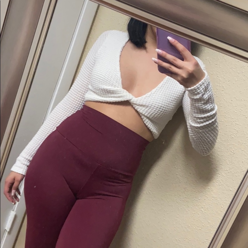 Forever 21 knitted crop size small